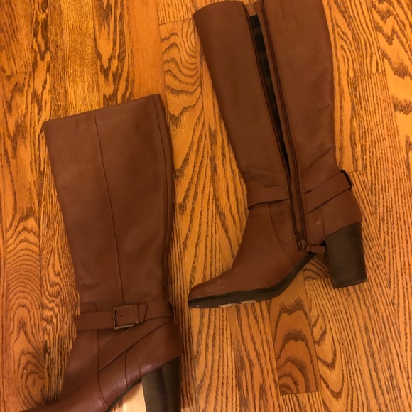 ✨Cole Haan 3 Inches Block Heel Boots✨ - Picture 4 of 10